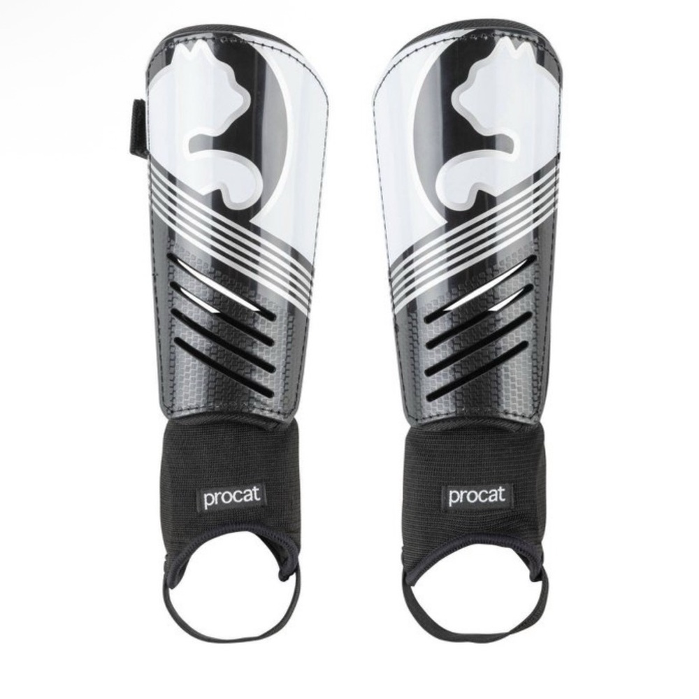 Puma Procat Black and White Shin Guard. Medium. NEW